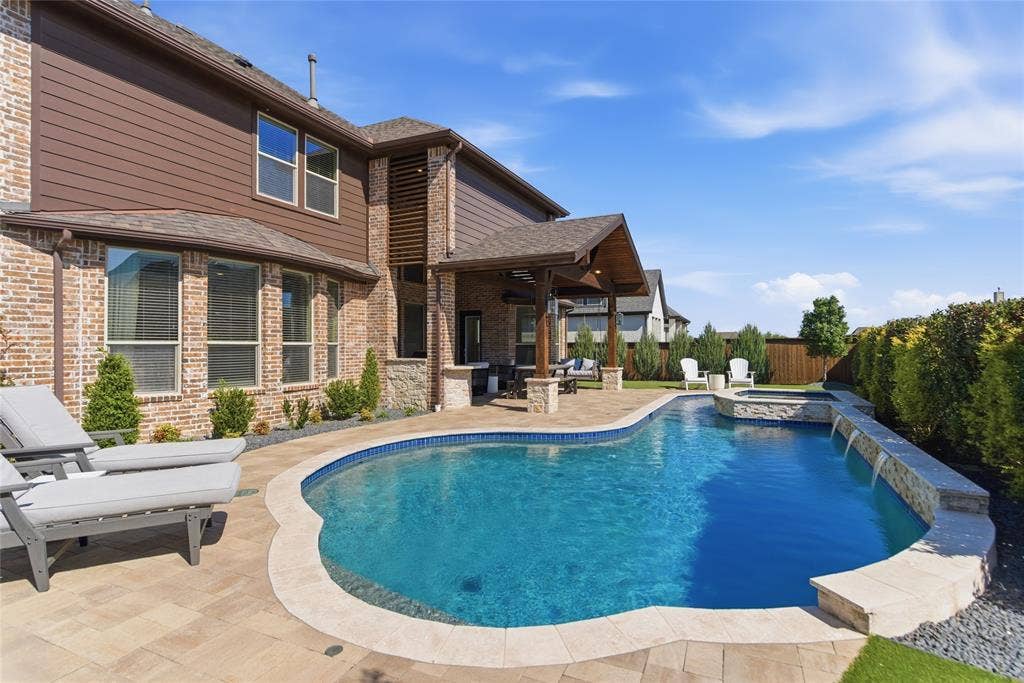 2801 Seabiscuit Road, Celina, TX 75009 Pool