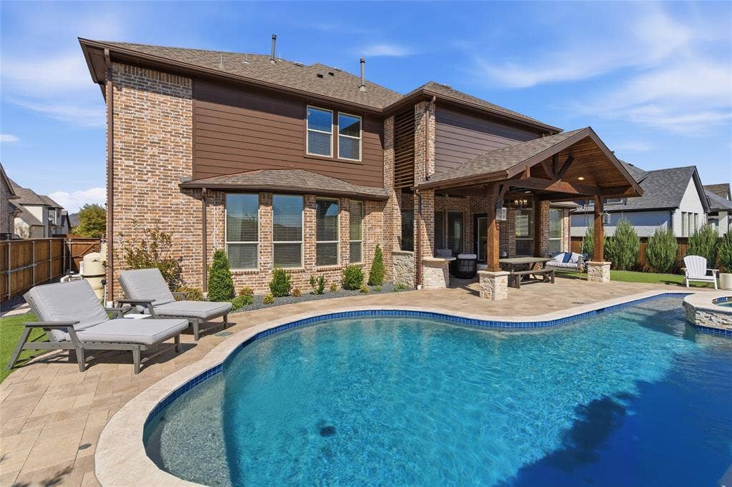 2801 Seabiscuit Road, Celina, TX 75009 Pool