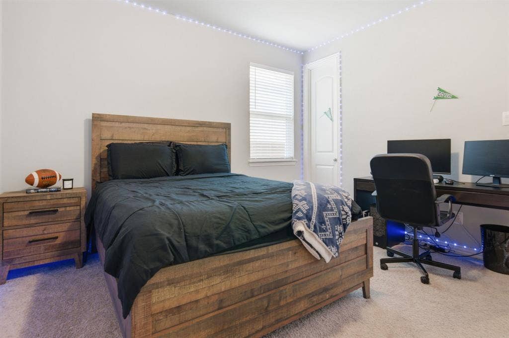 910 Winter Cherry Lane, Haslet, TX 76052 910 Winter Cherry Lane, Haslet, TX 76052