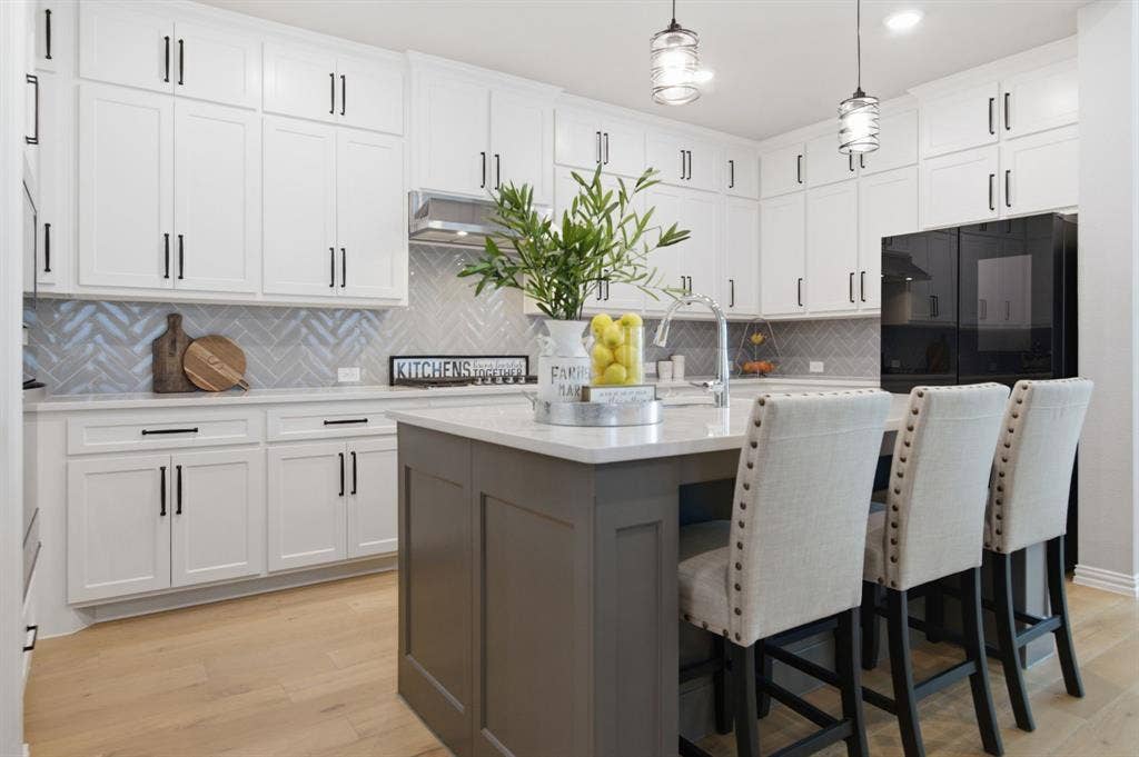 910 Winter Cherry Lane, Haslet, TX 76052 910 Winter Cherry Lane, Haslet, TX 76052