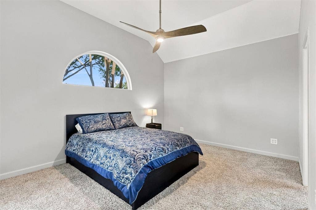 104 Clear Creek Drive, Red Oak, TX 75154 104 Clear Creek Drive, Red Oak, TX 75154