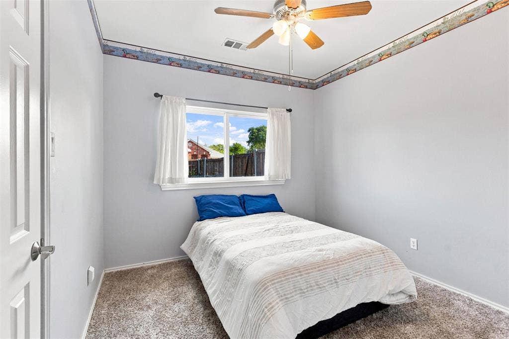 104 Clear Creek Drive, Red Oak, TX 75154 104 Clear Creek Drive, Red Oak, TX 75154