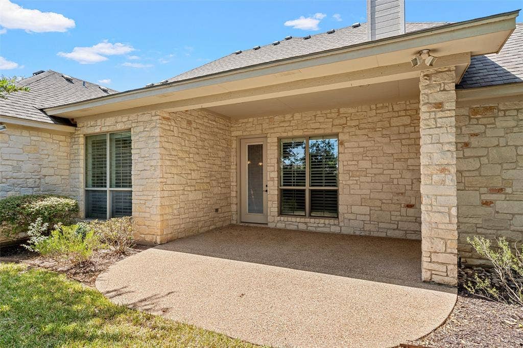 337 Edinburgh Lane, Waco, TX 76712 337 Edinburgh Lane, Waco, TX 76712