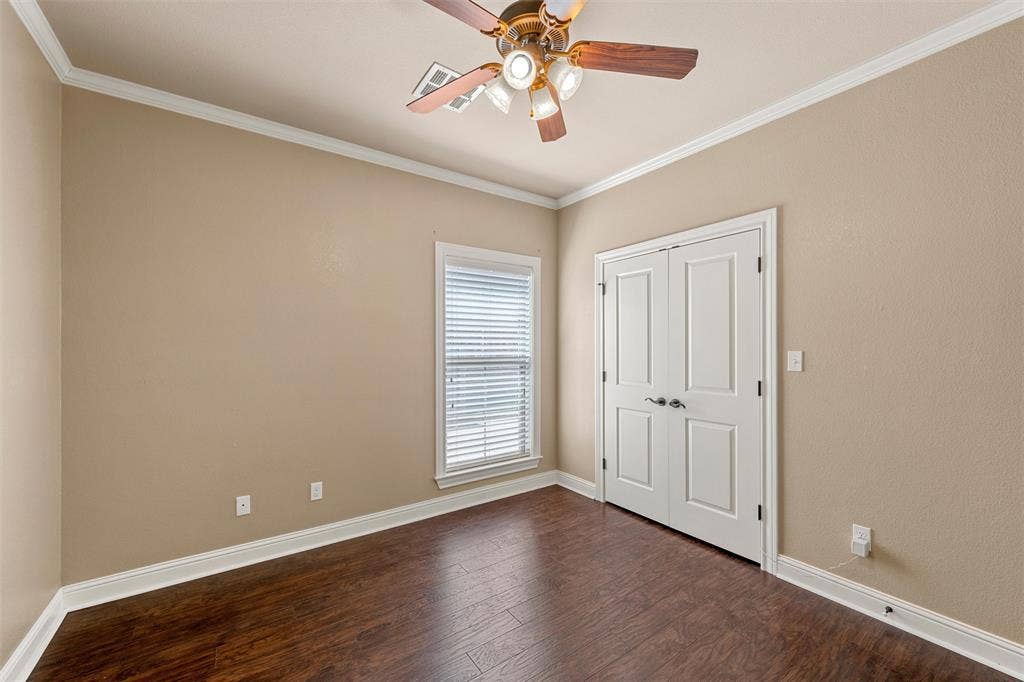 337 Edinburgh Lane, Waco, TX 76712 337 Edinburgh Lane, Waco, TX 76712