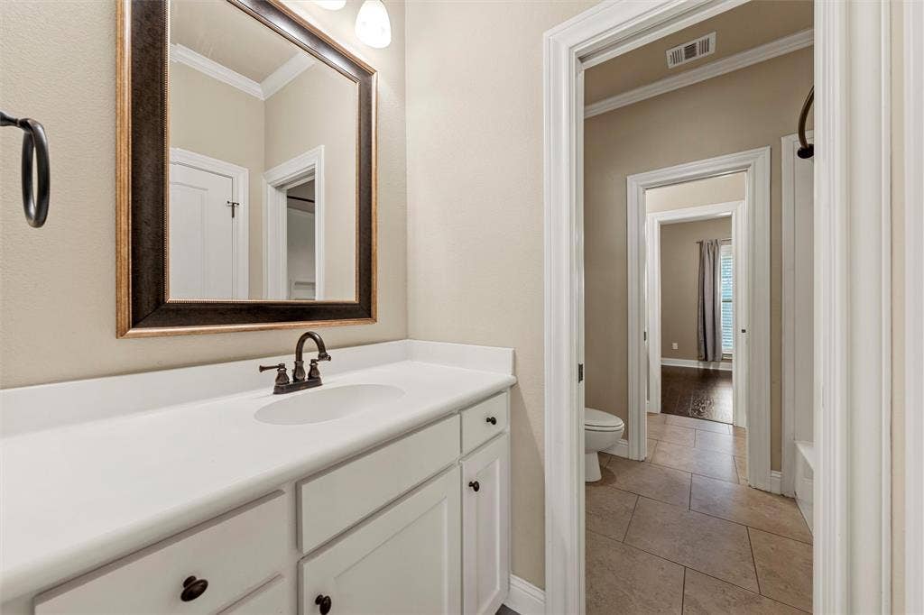 337 Edinburgh Lane, Waco, TX 76712 337 Edinburgh Lane, Waco, TX 76712