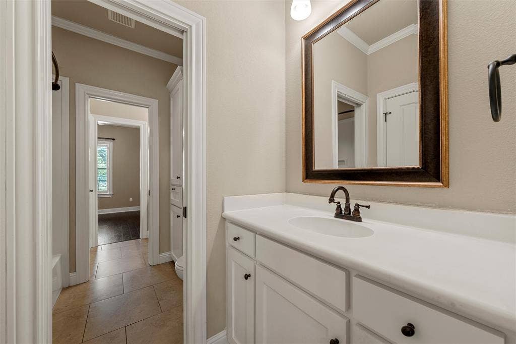 337 Edinburgh Lane, Waco, TX 76712 337 Edinburgh Lane, Waco, TX 76712
