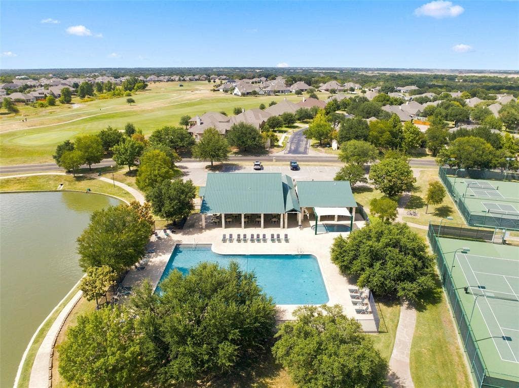 337 Edinburgh Lane, Waco, TX 76712 337 Edinburgh Lane, Waco, TX 76712