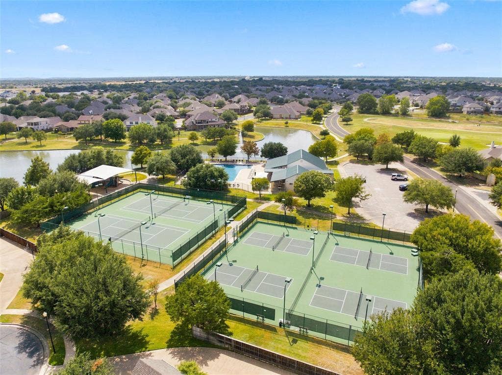 337 Edinburgh Lane, Waco, TX 76712 337 Edinburgh Lane, Waco, TX 76712