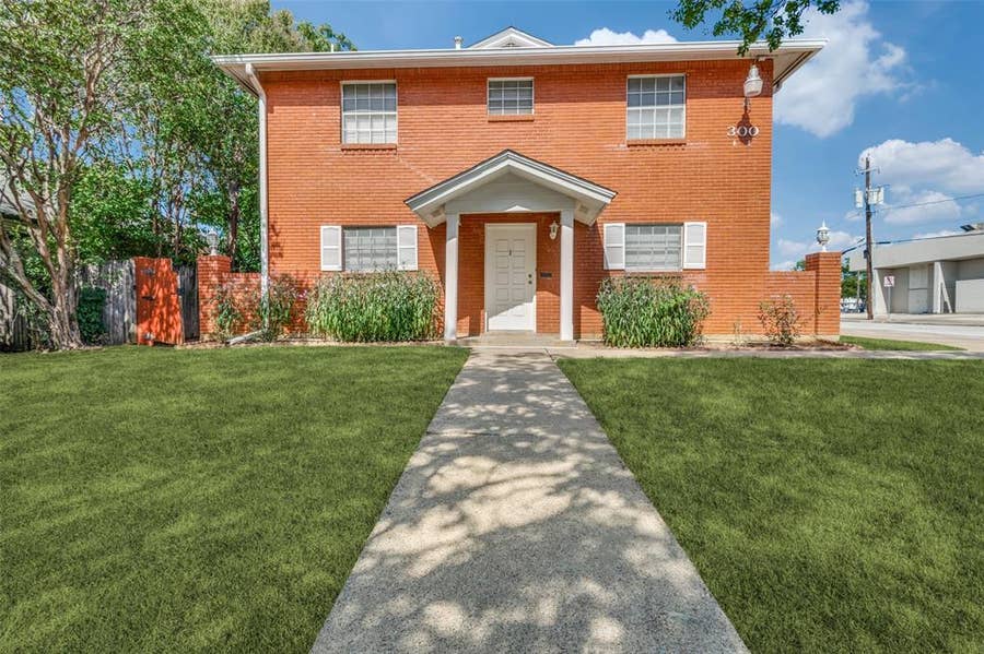 Property photo for 300 College Street, #E, Arlington, TX