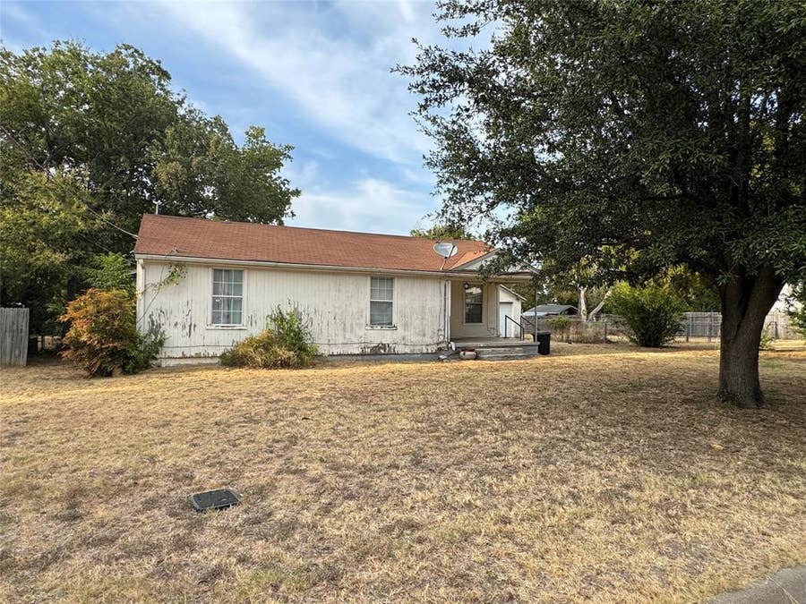 Property photo for 7704 Longfield Drive, White Settlement, TX
