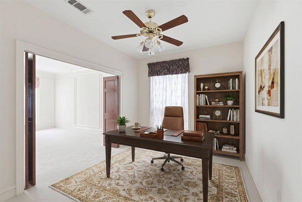 657 Oakdale Drive, Plano, TX 75025 Virtually Staged