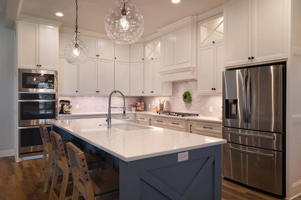 612 Sienna Bend Trail, McGregor, TX 76657