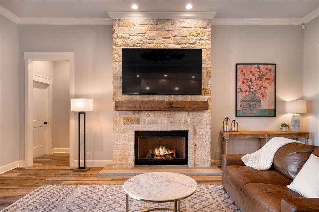 612 Sienna Bend Trail, McGregor, TX 76657