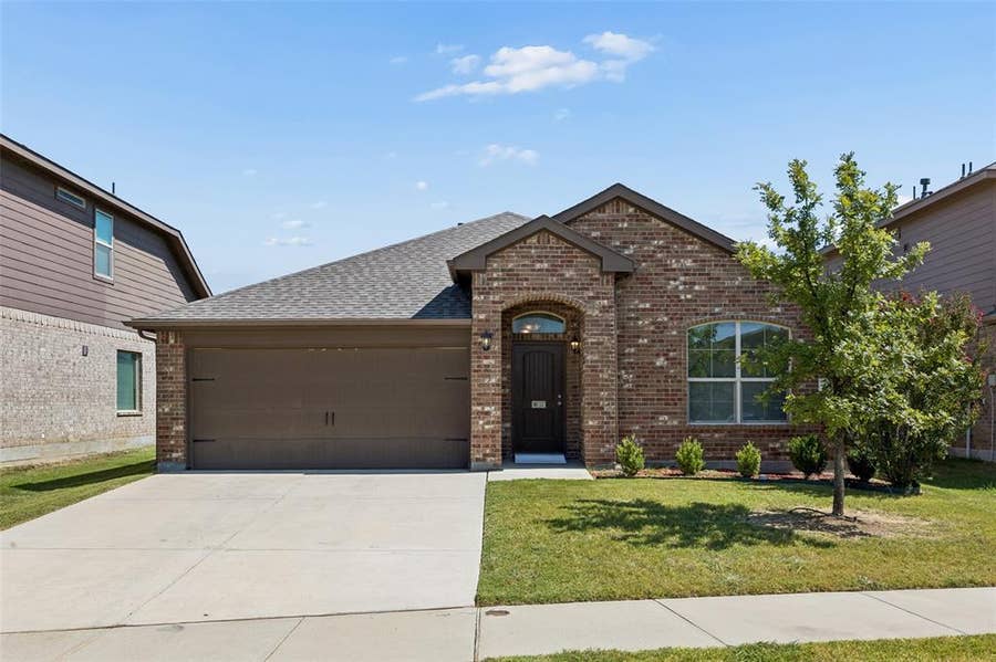 Property photo for 4236 Gallowgate Drive, Fort Worth, TX