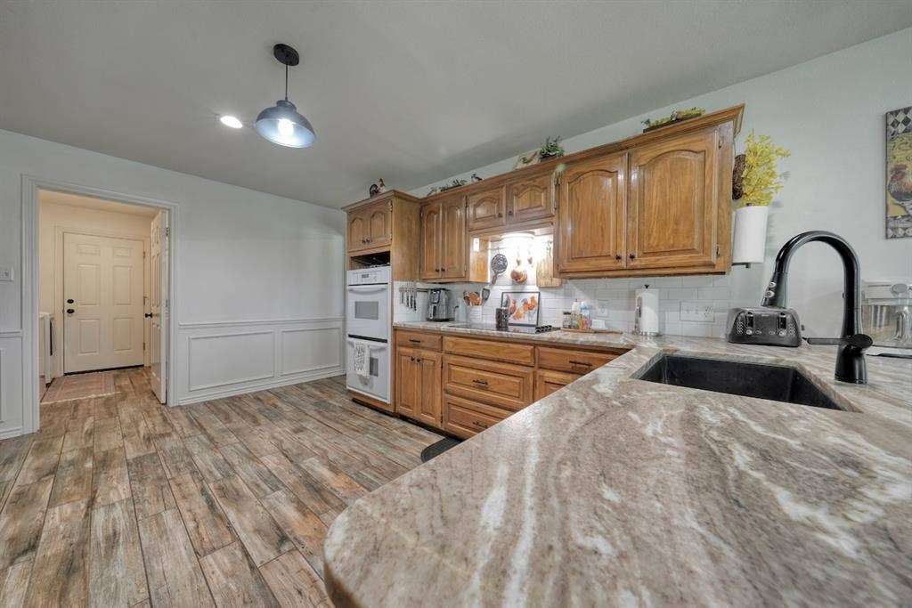 127 Clubview Drive, Hideaway, TX 75771 127 Clubview Drive, Hideaway, TX 75771