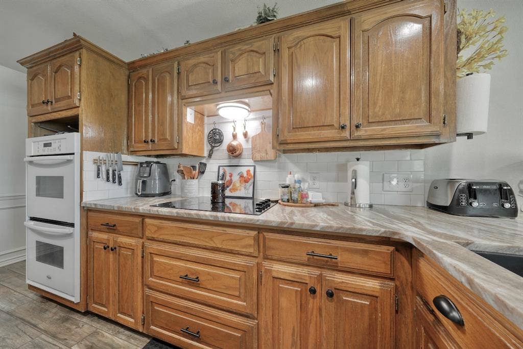 127 Clubview Drive, Hideaway, TX 75771 127 Clubview Drive, Hideaway, TX 75771