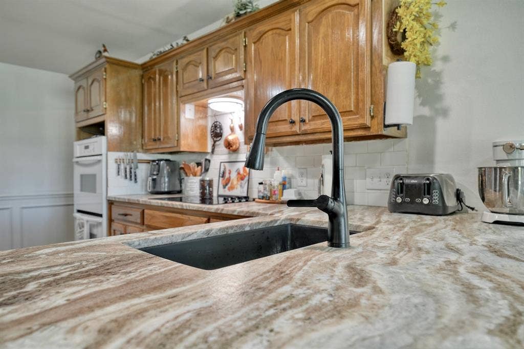 127 Clubview Drive, Hideaway, TX 75771 127 Clubview Drive, Hideaway, TX 75771
