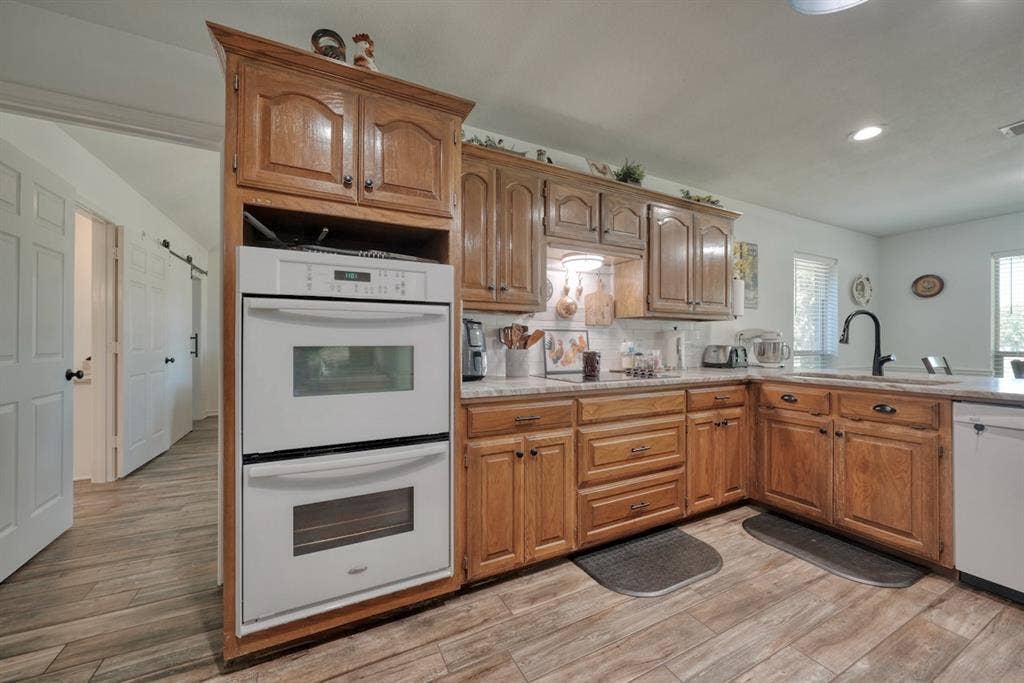 127 Clubview Drive, Hideaway, TX 75771 127 Clubview Drive, Hideaway, TX 75771