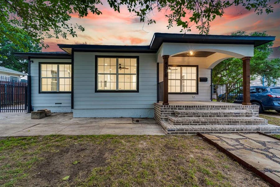 Property photo for 4728 Houghton Avenue, Fort Worth, TX