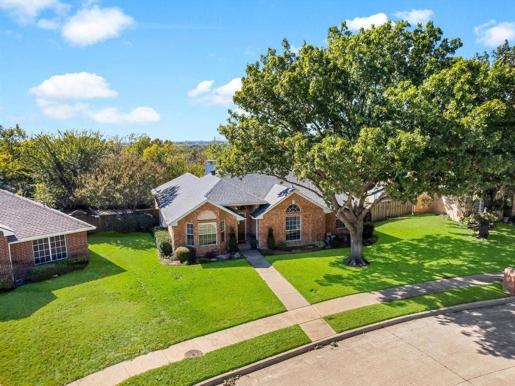 2307 Bristol Drive, Carrollton, TX 75006 2307 Bristol Drive, Carrollton, TX 75006