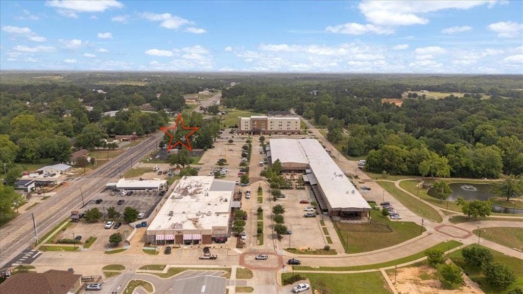 501 Main Street, Lindale, TX 75771