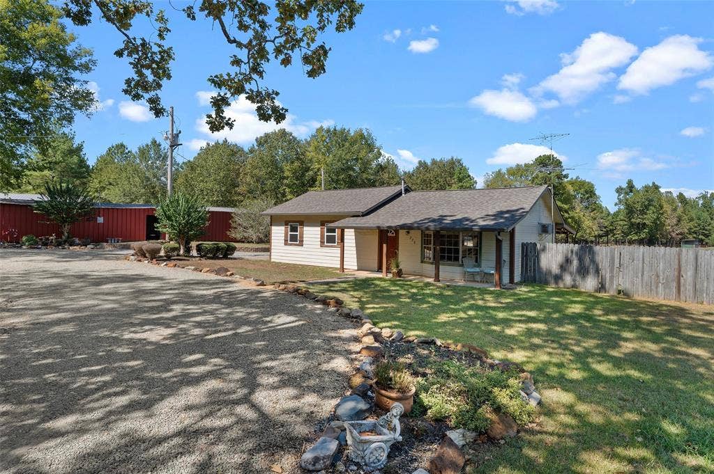 273 Cycle Plant Road, Benton, LA 71006