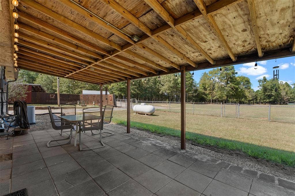 273 Cycle Plant Road, Benton, LA 71006