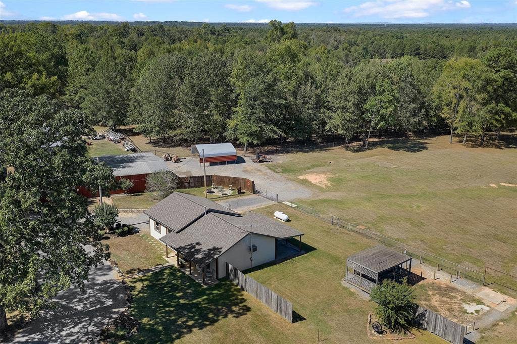 273 Cycle Plant Road, Benton, LA 71006