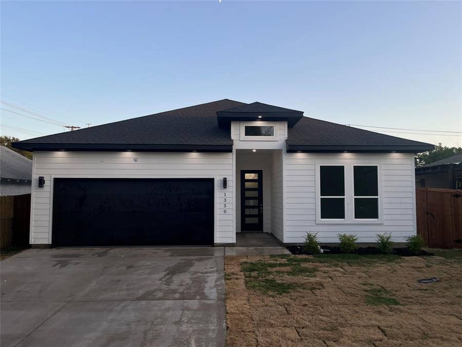Property photo for 1350 Claude Street, Dallas, TX