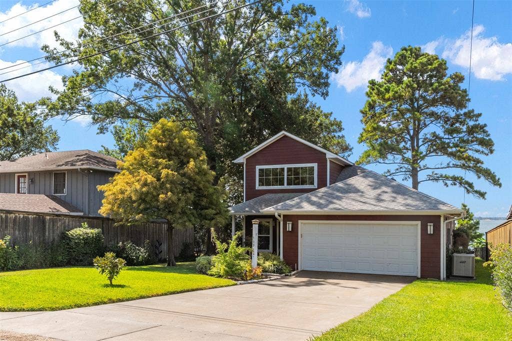 109 Briarwood Drive, Gun Barrel City, TX 75156 109 Briarwood Dr