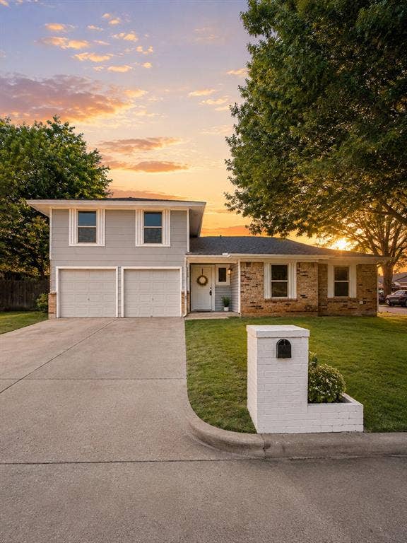 Property photo for 1233 Nicole Way, Fort Worth, TX