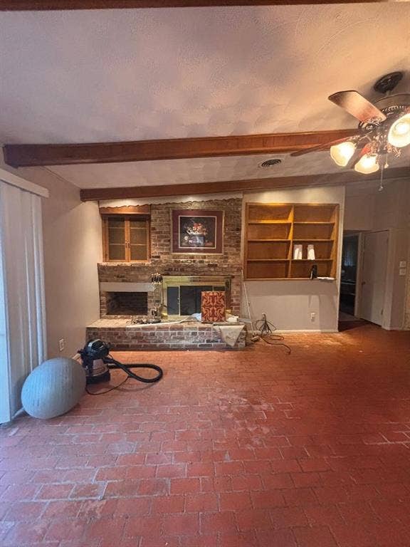 922 British Boulevard, Grand Prairie, TX 75050 922 British Boulevard, Grand Prairie, TX 75050