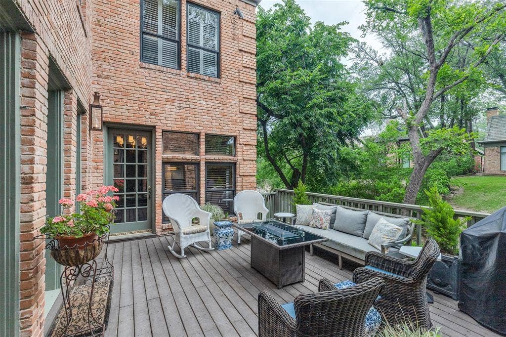 17316 Club Hill Lane, Dallas, TX 75248 Additional views of back porch deck