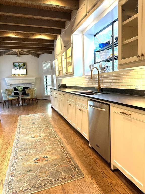 17316 Club Hill Lane, Dallas, TX 75248 Recently renovated kitchen with gas range top, wall ovens, soft close drawers, and velvet granite countertops