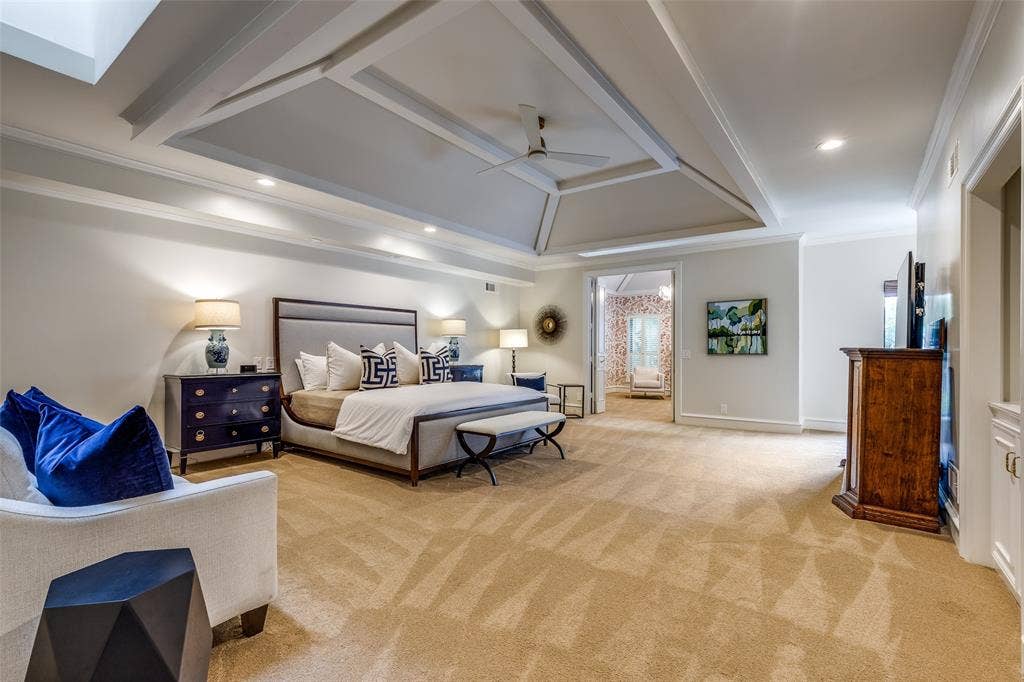 17316 Club Hill Lane, Dallas, TX 75248 Primary Bedroom with adjacent study /extra sitting room