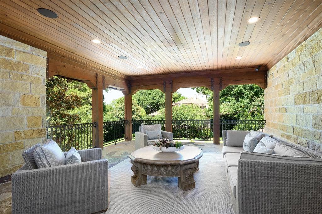 5543 Edlen Drive, Dallas, TX 75220 5543 Edlen Drive, Dallas, TX 75220