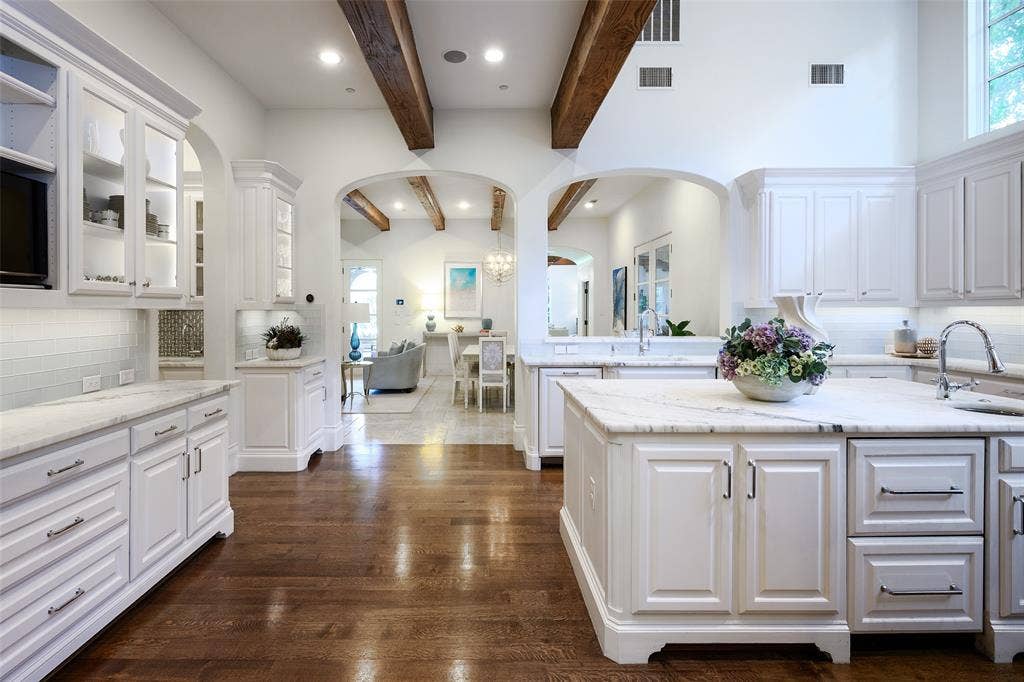 5543 Edlen Drive, Dallas, TX 75220 5543 Edlen Drive, Dallas, TX 75220