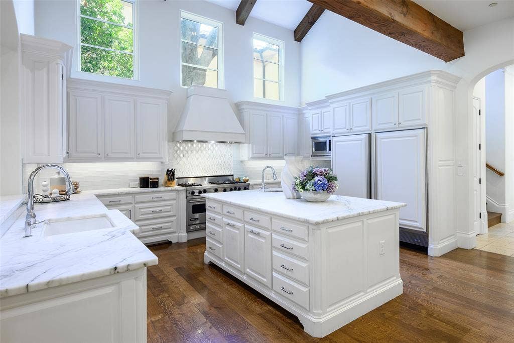 5543 Edlen Drive, Dallas, TX 75220 5543 Edlen Drive, Dallas, TX 75220