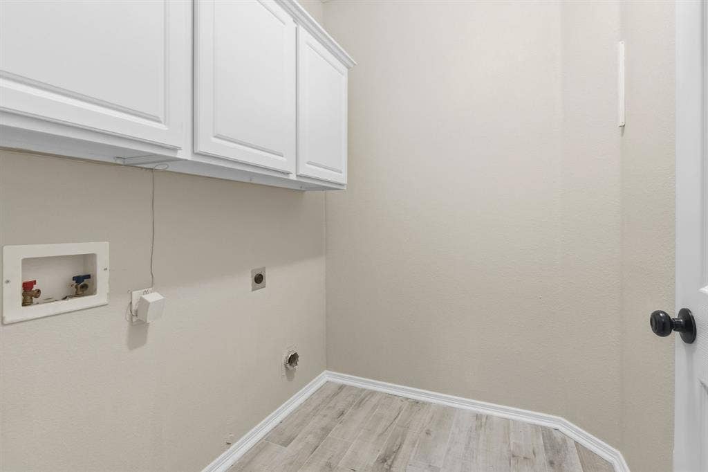 708 Hackberry Ridge Drive, McKinney, TX 75072 708 Hackberry Ridge Drive, McKinney, TX 75072