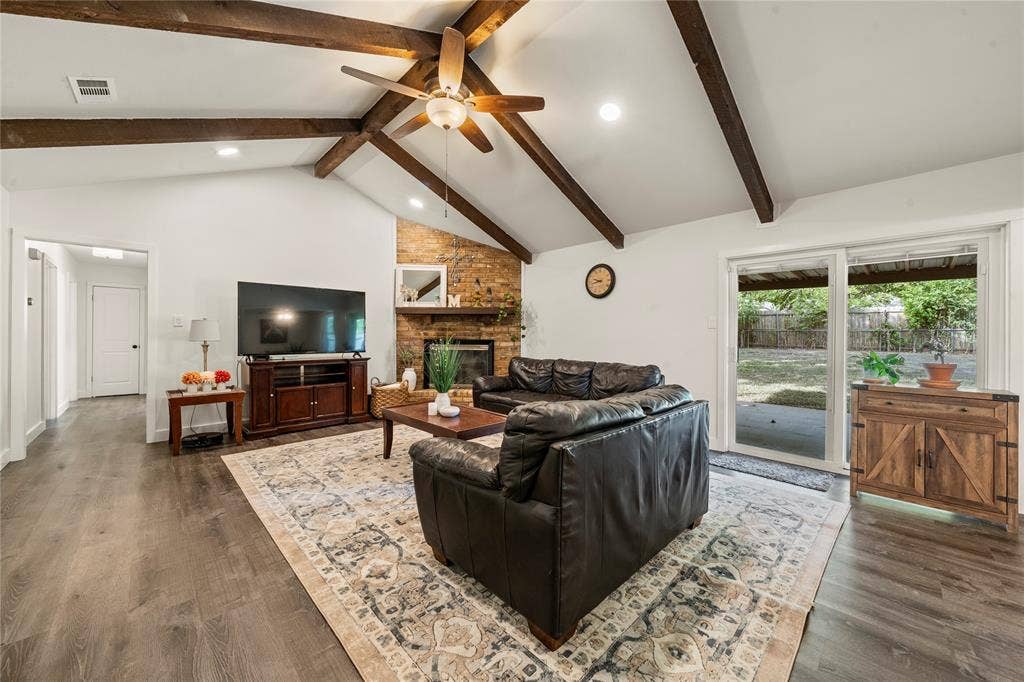 241 Crockett Lane, Hewitt, TX 76643 241 Crockett Lane, Hewitt, TX 76643