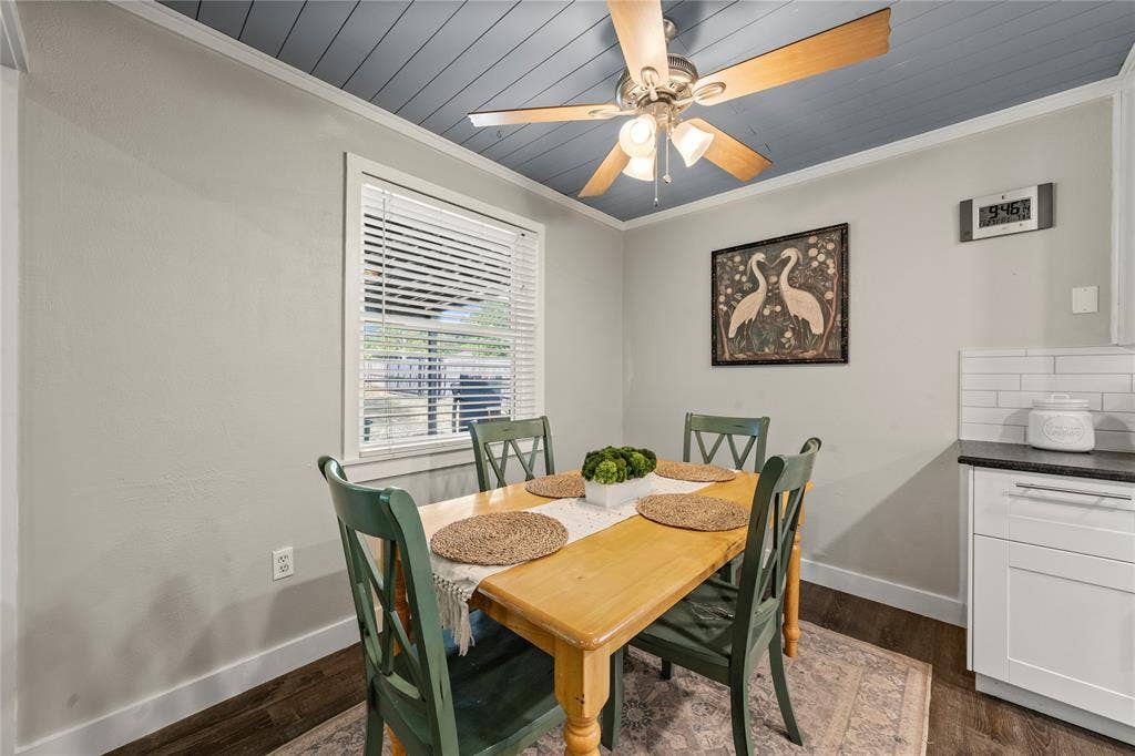 241 Crockett Lane, Hewitt, TX 76643 241 Crockett Lane, Hewitt, TX 76643