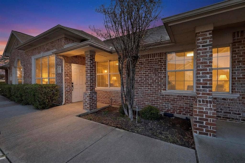 2840 Keller Springs Road, #1102, Carrollton, TX 75006 2840 Keller Springs Road, #1102, Carrollton, TX 75006