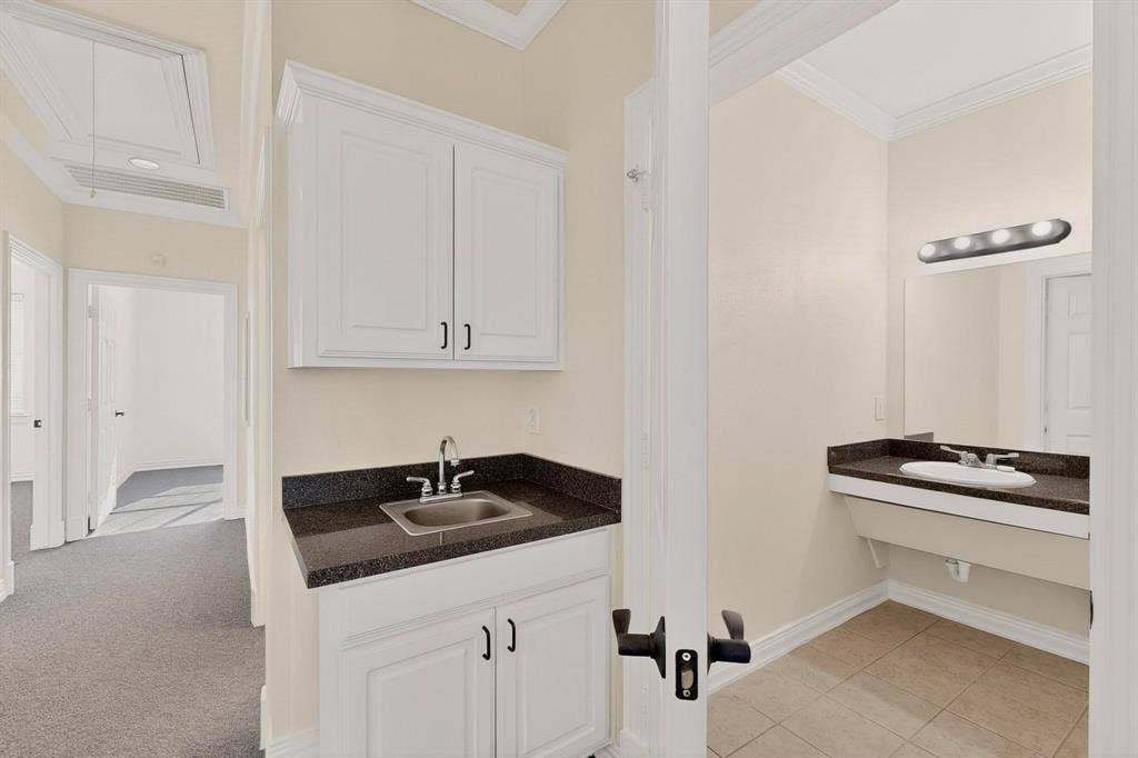 2840 Keller Springs Road, #1102, Carrollton, TX 75006 2840 Keller Springs Road, #1102, Carrollton, TX 75006