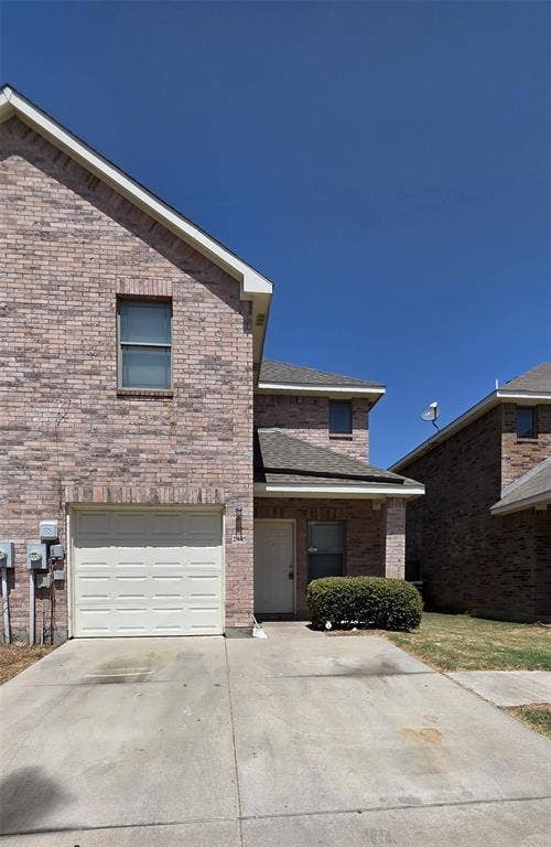 Property photo for 2345 Aldergate Drive, Arlington, TX