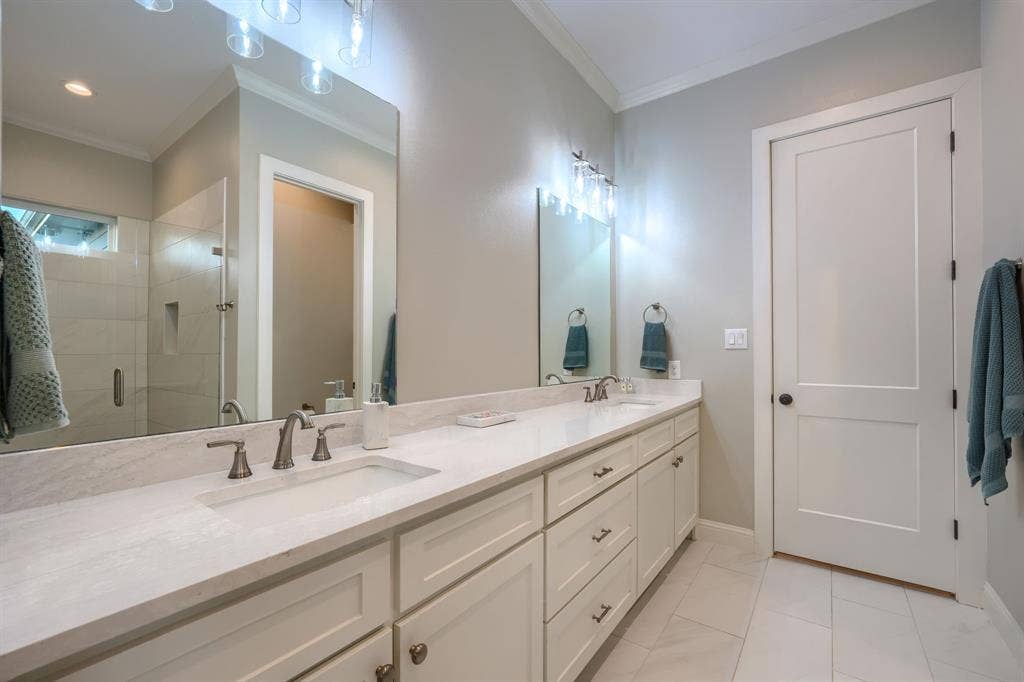 1318 Oak Trail, Quinlan, TX 75474 1318 Oak Trail, Quinlan, TX 75474