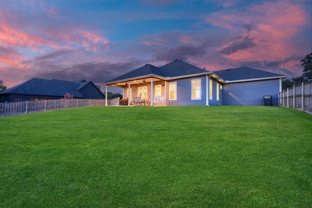 1318 Oak Trail, Quinlan, TX 75474 1318 Oak Trail, Quinlan, TX 75474