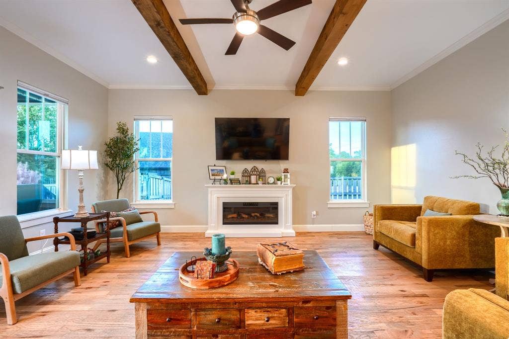 1318 Oak Trail, Quinlan, TX 75474 1318 Oak Trail, Quinlan, TX 75474