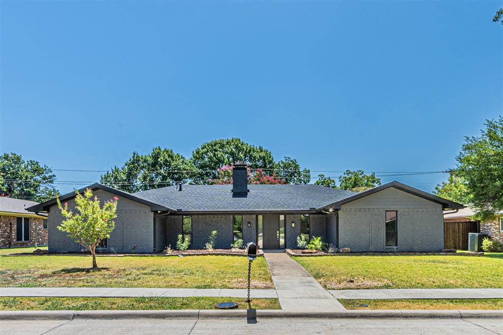 2716 Arborcove Drive, Plano, TX 75075 2716 Arborcove Drive, Plano, TX 75075