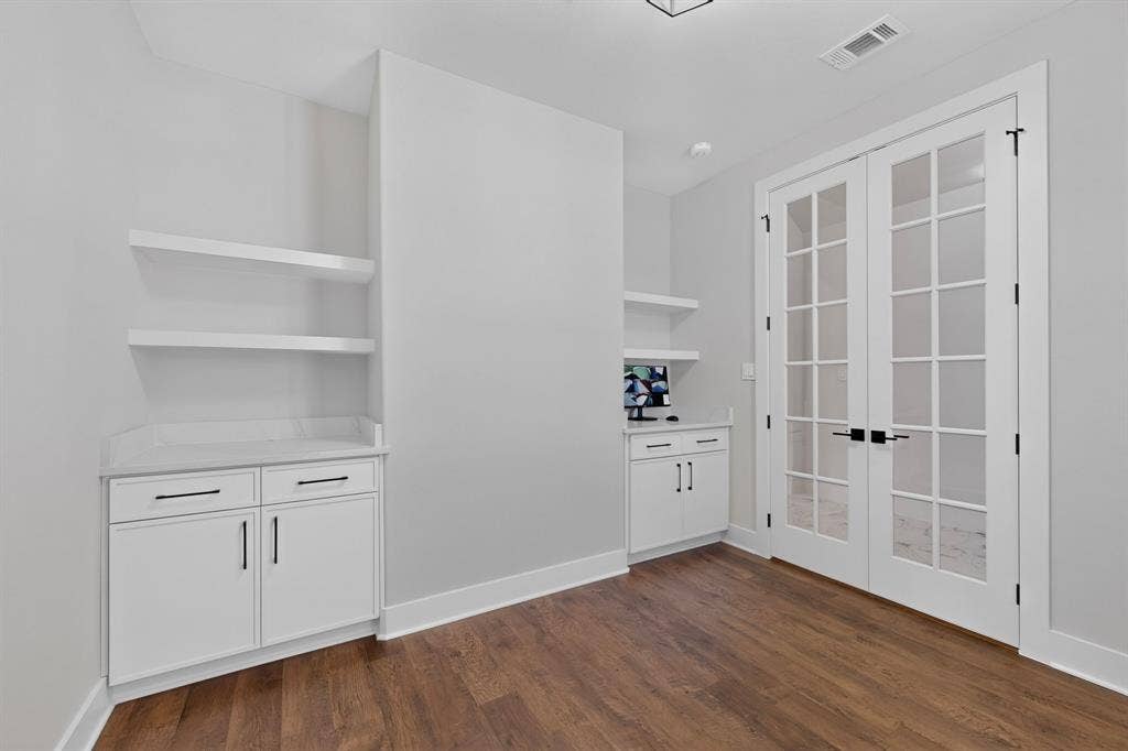 1672 Brookview Drive, Lancaster, TX 75146 1672 Brookview Drive, Lancaster, TX 75146