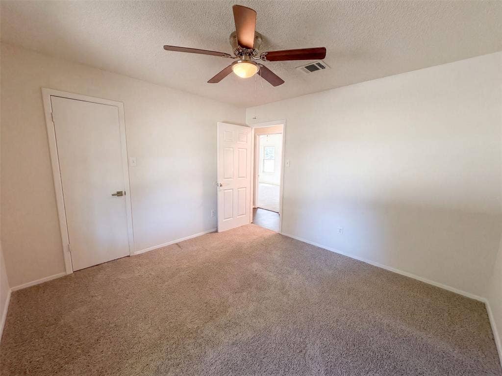 309 Applewood Lane, Hewitt, TX 76643 309 Applewood Lane, Hewitt, TX 76643